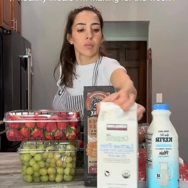 Healthy Sunday Meal Prep Recipes 

Week 29 of Sunday Meal Prep is now live! 

If there’s a tool or kitchen utensil you spot in the video and want to know more about, there’s a section near the top of the post called “Kitchen Tools / Equipment / Containers I Used.”

You’ll also find the full recipes, grocery list, and links to everything I use. Each post is dated so you can easily find the blog that matches the video.

For this week’s recipes, comment “WEEK 29,” and I’ll send them straight to your inbox or you can copy and paste this link: 
https://themomnutritionist.com/sunday-meal-prep-4-19-26/

#mealprep #mealprepsunday #healthyrecipes #easyrecipeideas #healthymealprep