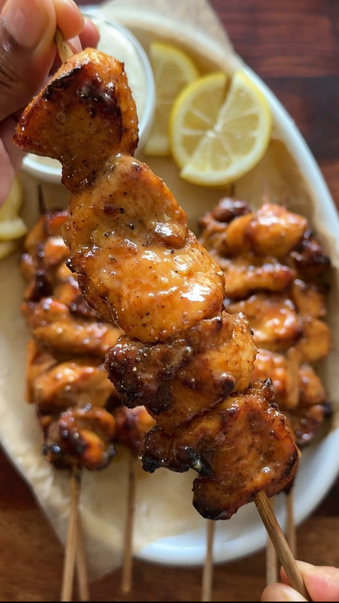 air fryer lemon pepper chicken skewers 🍋✨ - air fried chicken skewers coated in a lemon pepper butter and served w/ homemade garlic aioli sauce  🔗 full recipe is on my website link in bio ✨ #l#lemonpepperc#chickenR#RecipeF#FoodTok